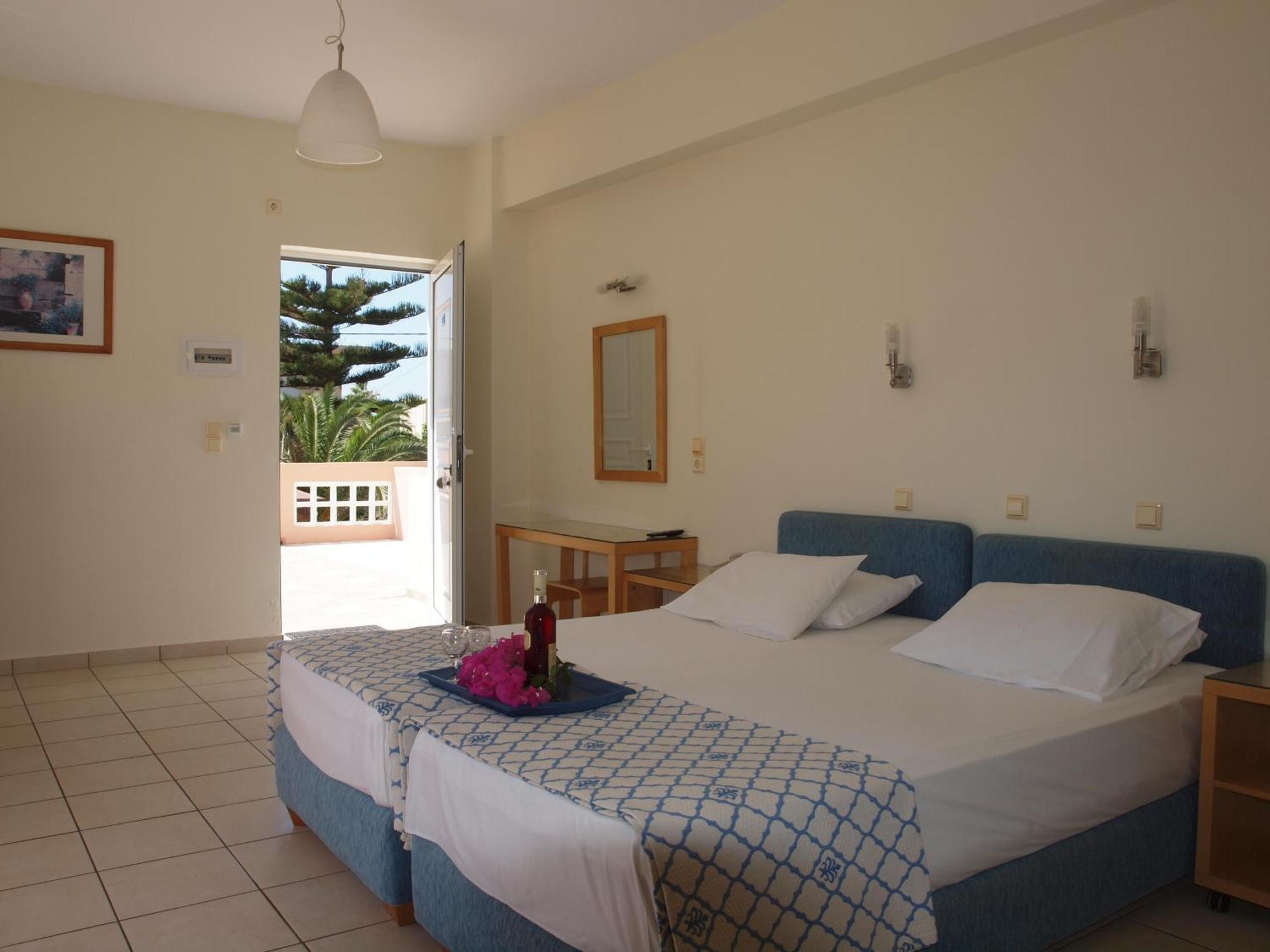 Apelia Residence Agia Marina Eksteriør bilde