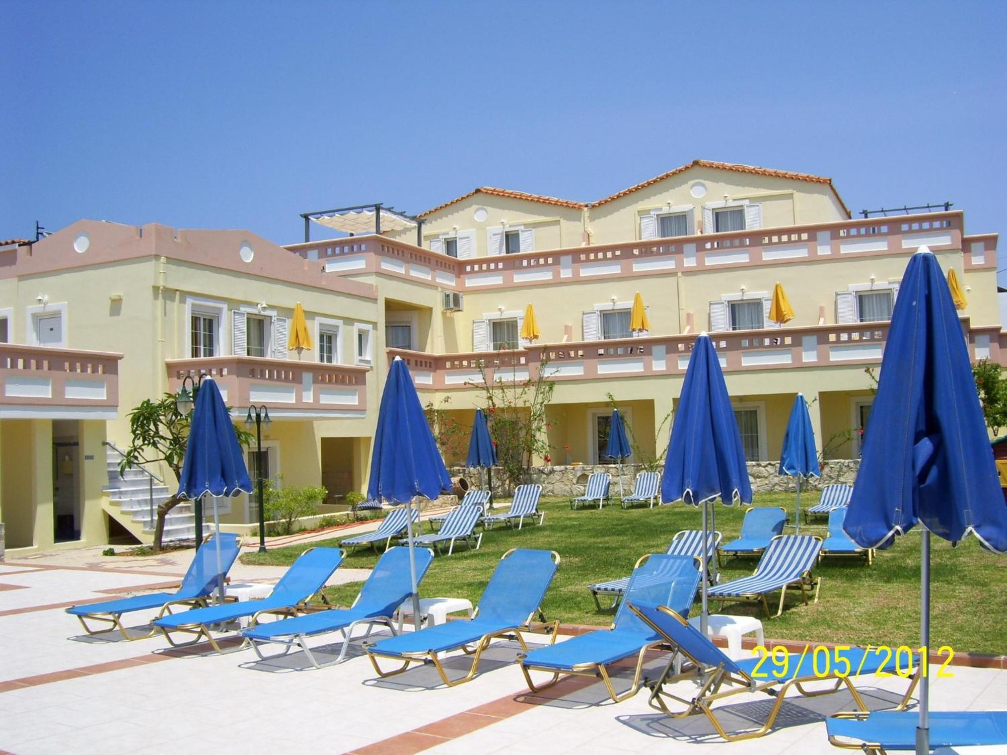 Apelia Residence Agia Marina Eksteriør bilde