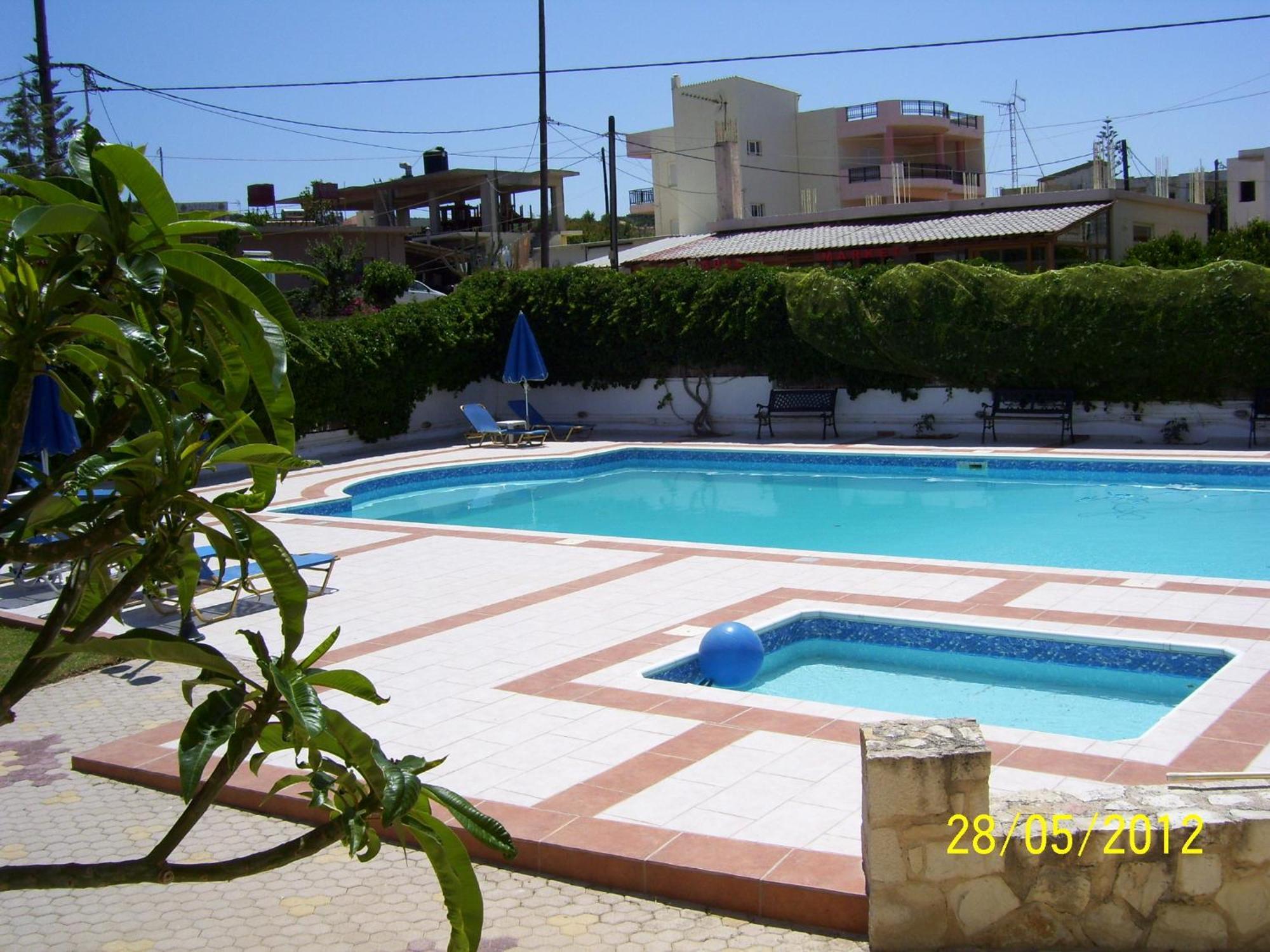 Apelia Residence Agia Marina Eksteriør bilde